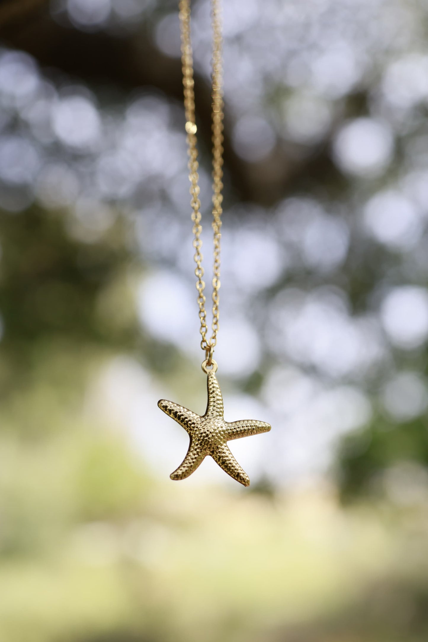 The Coastal Charm - Gold plated necklace