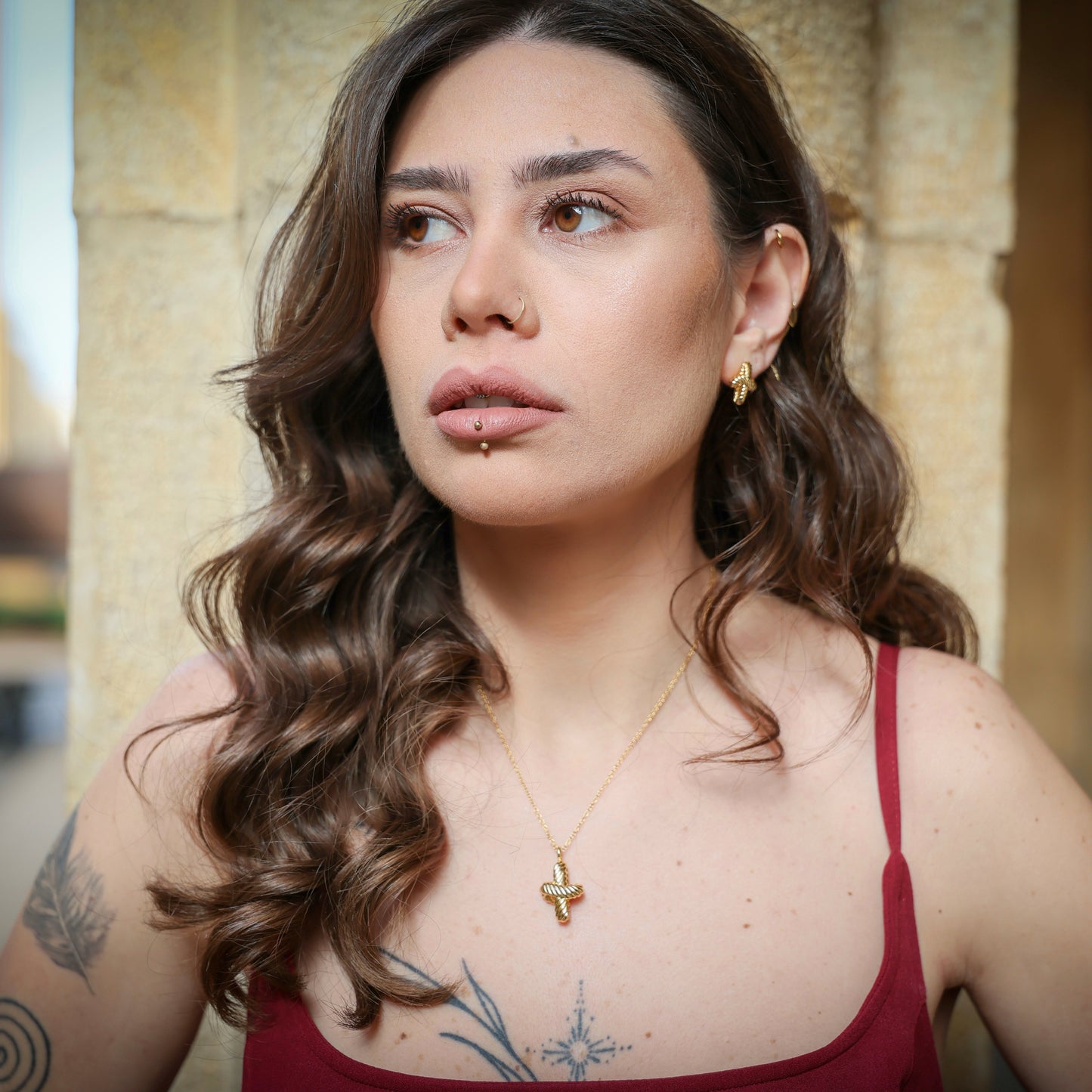 The Two Voices - Gold-plated earrings