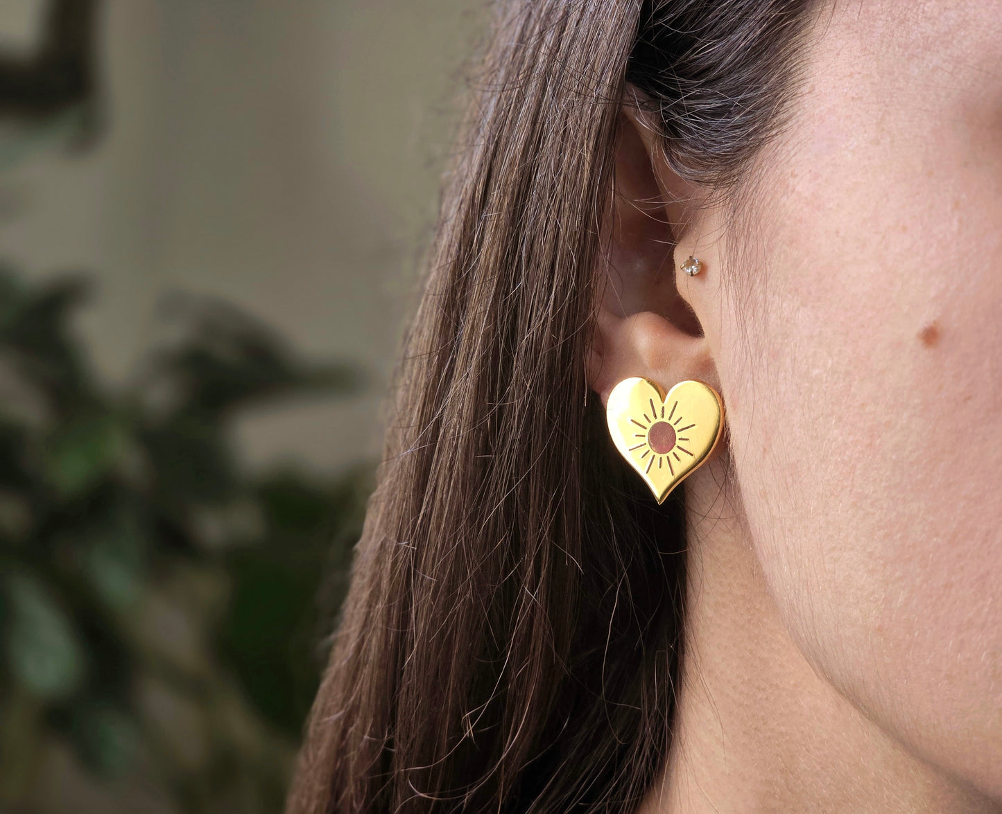 The Solar Heart - Gold plated earrings