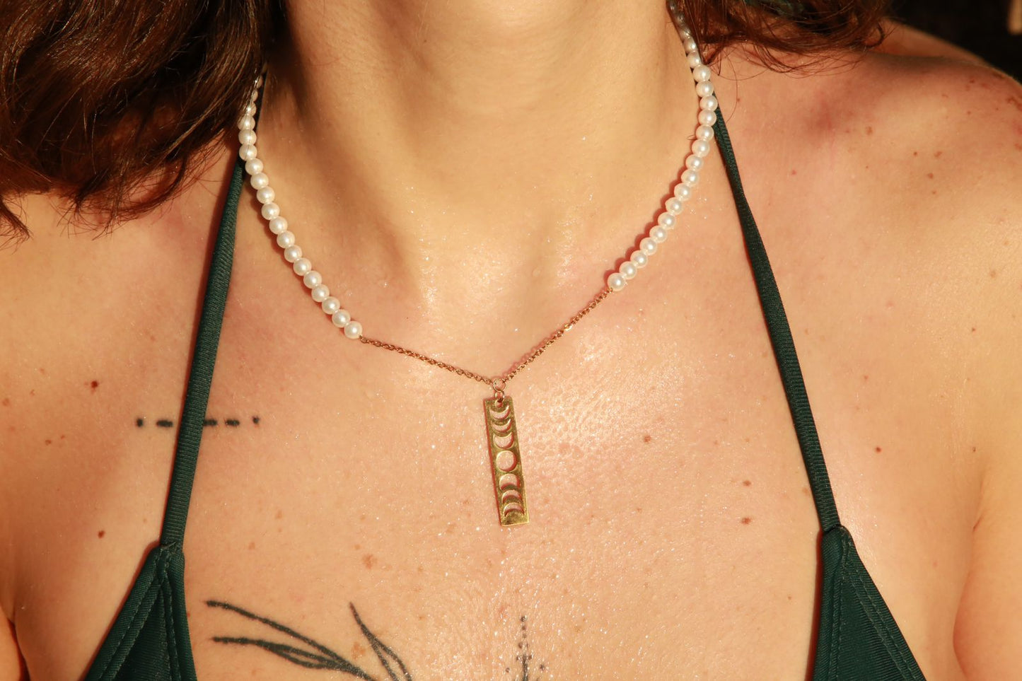 The Lunar Elegance - Gold plated necklace