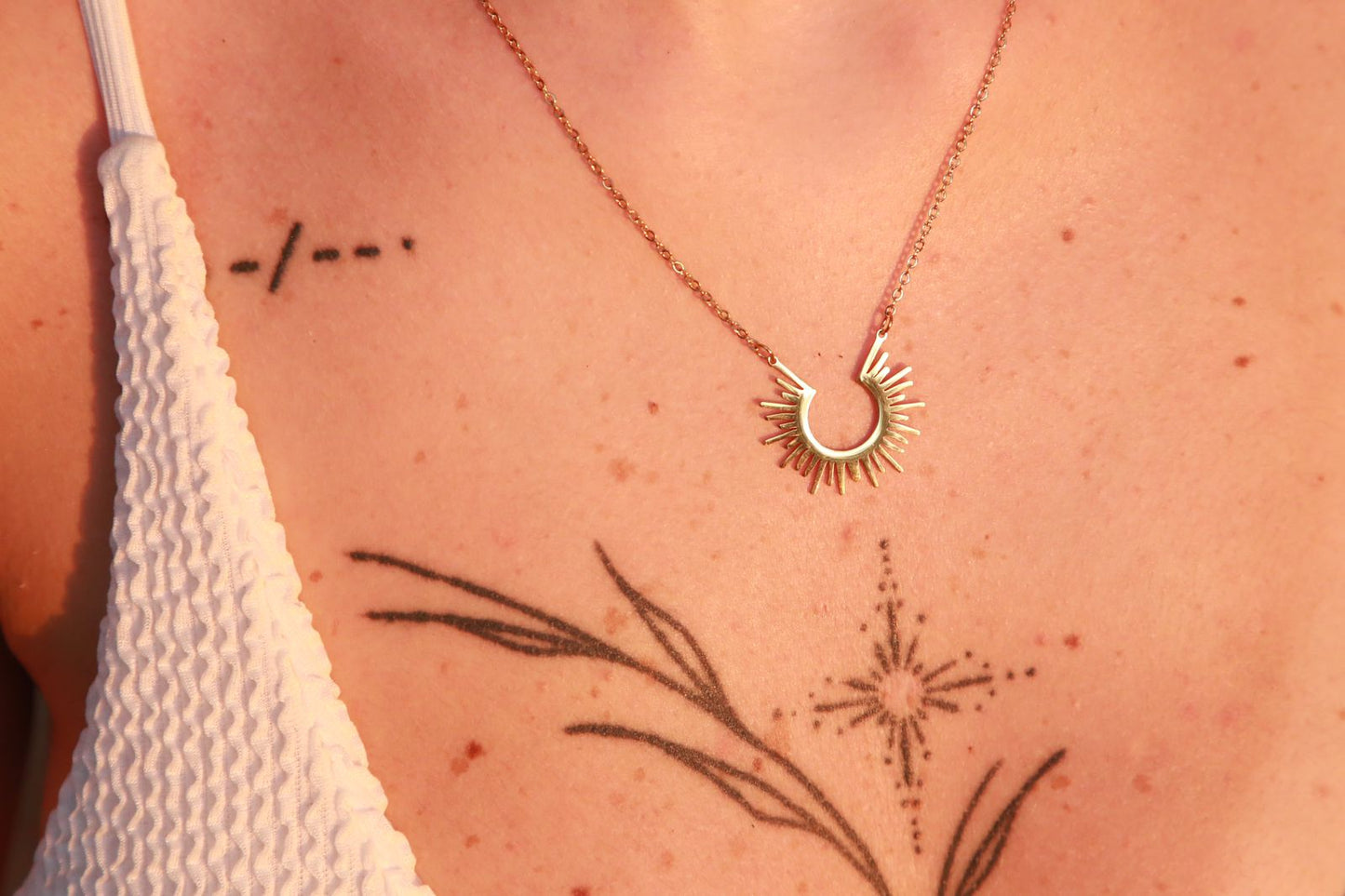 The Sunshine Halo - Stainless steel necklace