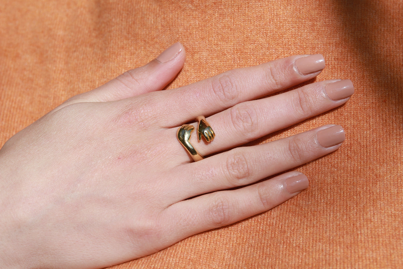 The Strong Hug - Gold plated ring