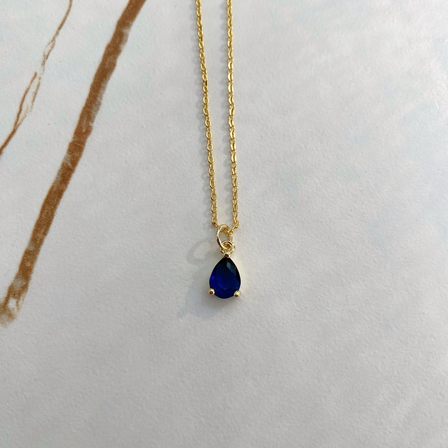 The Ocean Drop - Gold plated necklace